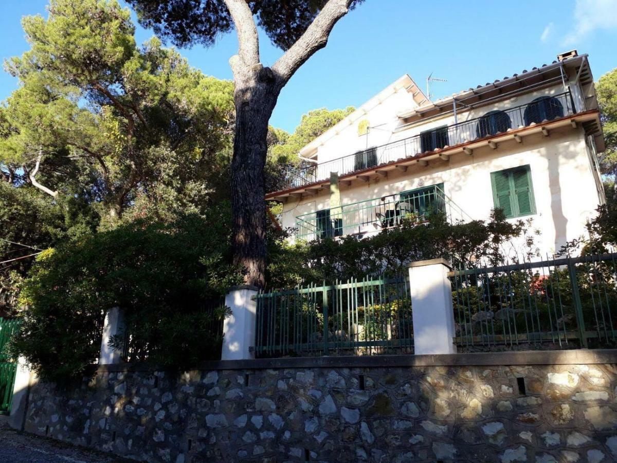 Casa Al Mare Livorno Apartamento Quercianella Exterior foto